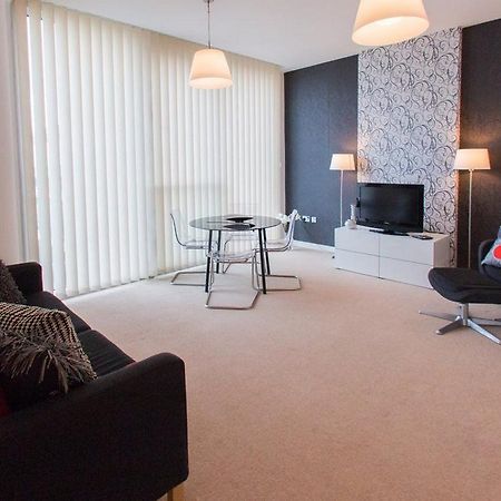 The Hub Serviced Apartments Milton Keynes Exterior photo
