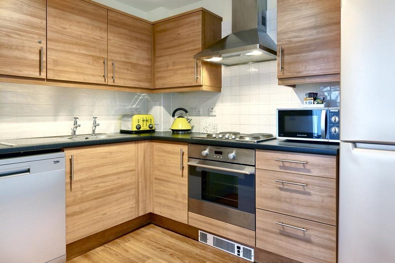 The Hub Serviced Apartments Milton Keynes Exterior photo